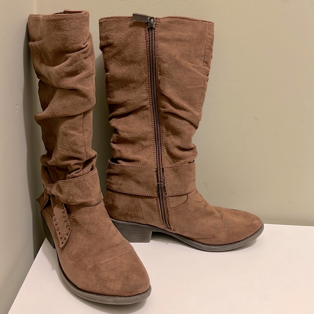 Kenneth Cole Reaction Chloe Twist Caramel Boot size 1 - Picture 4 of 10